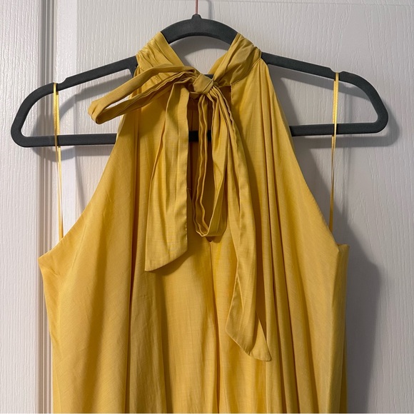 Aura yellow halter dress, size XS - gorgeous! - Picture 6 of 6